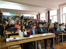 Ученици от елитни пловдивски гимназии казаха какво ги вдъхновява