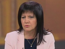 Цвета Караянчева: Демокрацията не е заплашена, изпитвам известен страх