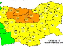 Обилните валежи скоро няма да спрат, очакват 25 сантиметра сняг
