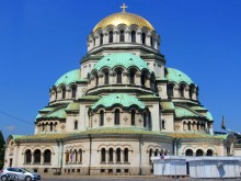Светият синод реши нашата църква да стане "майка" на македонската