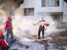 Младежи създават нещо много полезно, но имат нужда от помощ