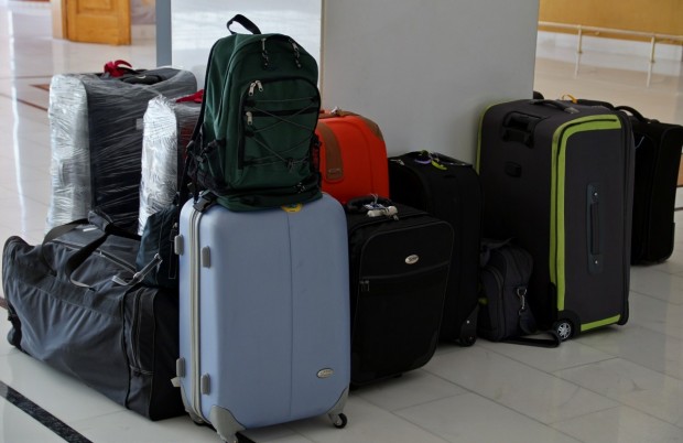 Пътници по авиолинията София-Варна бяха неприятно изненадани снощи след пристигането