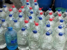 Пловдивски митничари хванаха 3 тона нелегален алкохол, градусите ги изумиха!