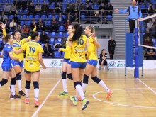 Марица ще зимува на върха без загубен мач