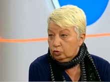 Майката на убития командос Емил Шарков: Искала съм истината за смъртта на сина ми, но не съм я получила