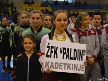 ЖФК Пълдин игра срещу участник в Шампионската лига