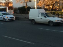 На шофьор му прилоша внезапно, удари се в ограда на "Цар Борис Трети"