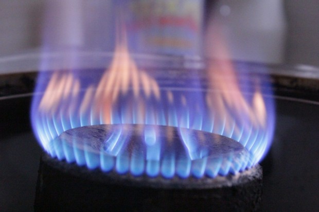 Държавната газова компания "Булгаргаз" иска поскъпване на цената на газта
