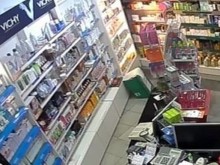 Данъчни и Икономическа полиция влязоха в пловдивски аптеки след масовите арести и скандалната схема!