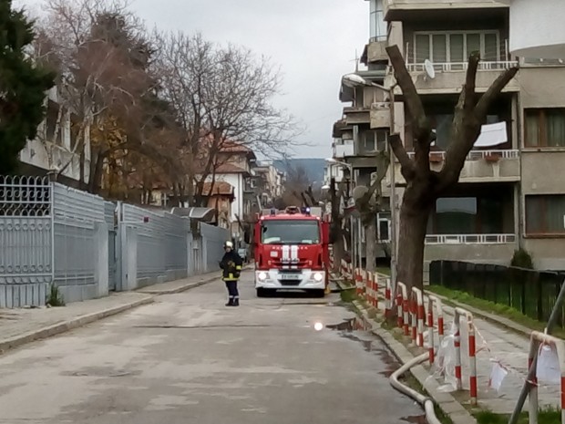 Varna24 bg Пожар е лумнал днес около 11 30 часа в таванското