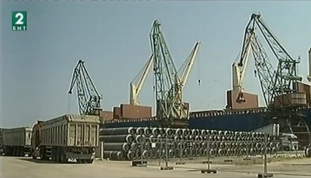 Пристанище Варна приключва годината с приходи от близо 72 милиона