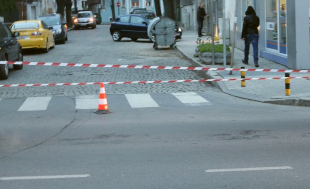 Отцепиха улица в центъра на Пловдив В това се убеди