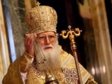 Патриарх Неофит: Всесърдечно пожелавам крепко здраве, бодър дух и благословени от Бога успехи във всяко начинание
