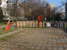 Проектират наново детската площадка в парк "Молдавия", разширяват я с още 150 квадрата