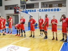 Сензация в родния баскетбол, край на сегашния хегемон!