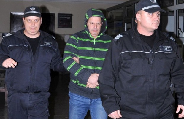 Арестуваният за присвояване на 100 000 турски лири разследващ митнически