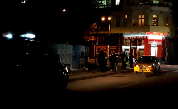 Burgas24.bg виж галерията
Такси блъсна жена на пешеходна пътека на кръстовището