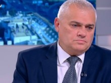 Вътрешният министър: Все още се опитвам да бъда толерантен с полицаите