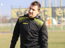 Има ли изненадани? Неделев в най-добра физическа форма от "канарите"