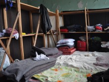 Мигрант блудствал с 5-годишно дете в лагера във Враждебна!