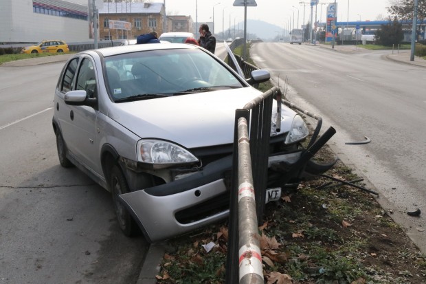 Две катастрофи станаха в Пловдив в рамките на няколко минути,
