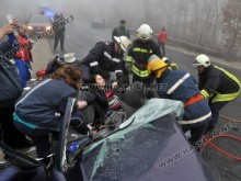 Спешно! Кръводарителска акция за момичетата от адския сблъсък край "Ходжова чешма"
