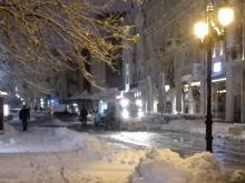 Истинска зима от понеделник! Обещаха много сняг, преспи и арктически студ!