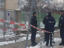 Учител удари ученик, прати го в болница, пристигна полиция