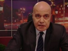 Слави към Корнелия Нинова: Откога бе, како?