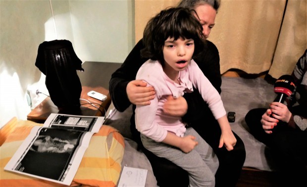 Burgas24.bg. Репортажът за тежката съдба на малкото момиченце, на което държавата