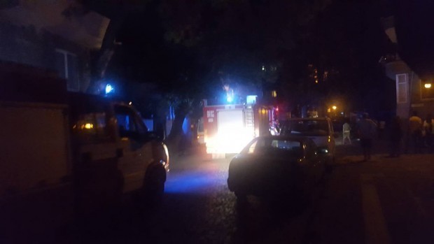 Лумна в пламъци голям магазин в Пловдив около 7 20 часа