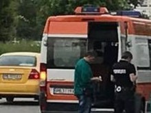 Млада дама блъсна внезапно излязъл на пловдивска улица човек