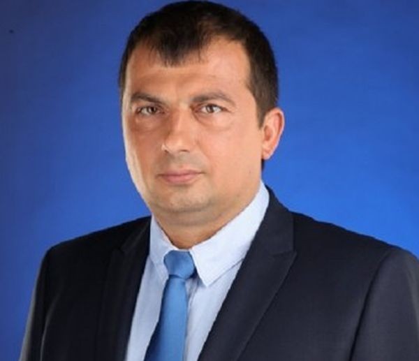Кметът на община Септември Марин Рачев е задържан за 24