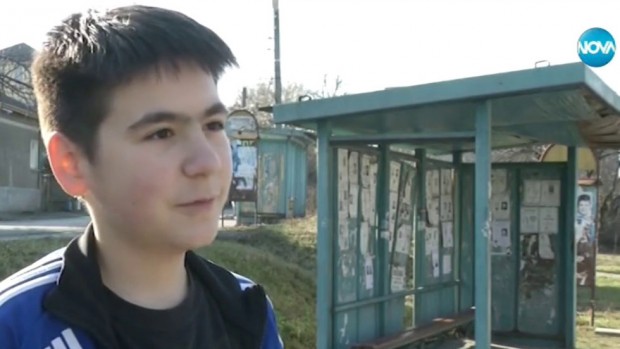 В Горна Оряховица 12-годишно момче е трябвало да слезе от