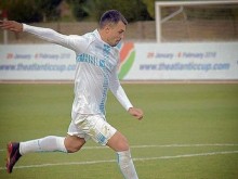 Божинов с нов хит: Аз съм бялата сила!