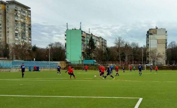 Локомотив Русе се наложи с 1 0 над областния съперник Бенковски
