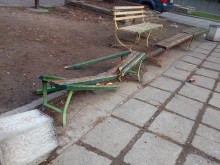 Изроди, спрете се! Разбрахме, че не ви пука за хилядолетния Пловдив!