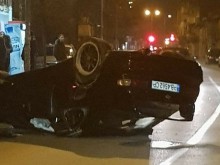 Зрелищна каскада на пловдивска кола посред нощ в Пазарджик!