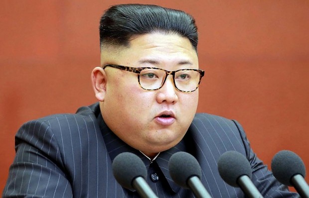 Лидерът на КНДР Ким Чен-ун покани южнокорейския президент Мун Дже-ин
