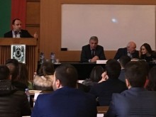 Стефан Стоянов пред студенти: Заедно да направим образователната ни система конкурентна