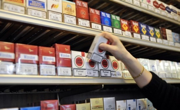 В магазините се появиха първите цигари с нови по високи цени