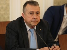 Зам.-министър открива нов офис на Агенцията по геодезия, картография и кадастър в Пловдив