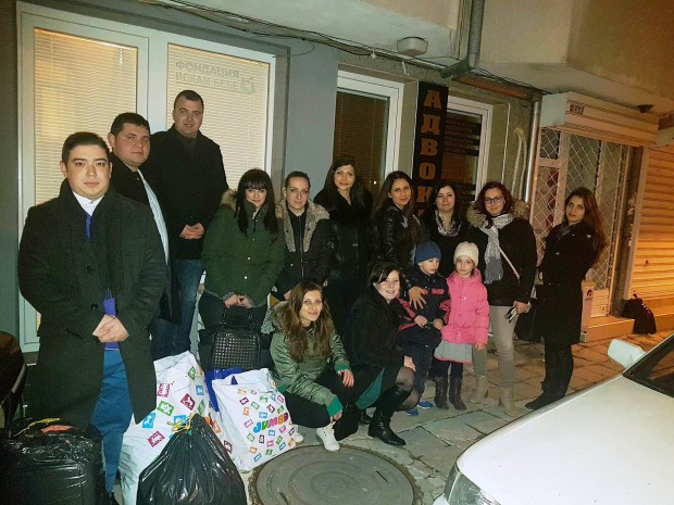 Младежите от ГЕРБ-Варна подкрепиха дейността на фондация Искам бебе", като