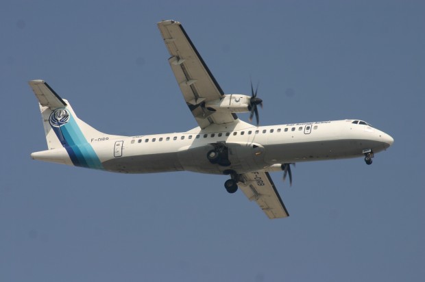 Ирански самолет с над 50 пътници на борда изпълняващ полет