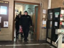 Анита шокира в съда: Полицай ме накара да се призная за виновна, обеща условна присъда