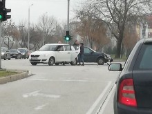 Катастрофа затапи кръстовището пред кметството в "Тракия"