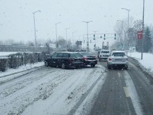 МВР Пловдив: 38 катастрофи само до обяд! Внимавайте!