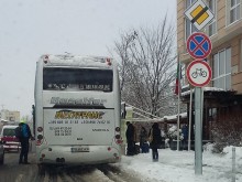 Шофьор на автобус скъса нервите на десетки колеги