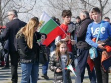 Стотици пловдивчани се качиха на Бунарджика за 3-ти март