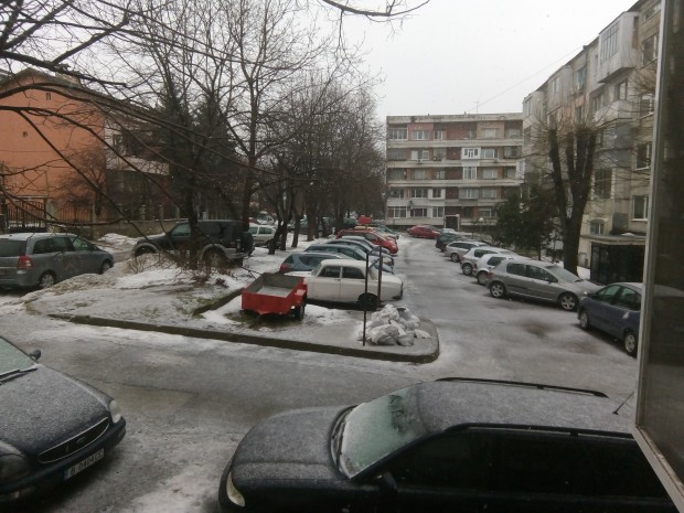 Varna24 bg Обилен сняг на парцали отново се сипе над Варна